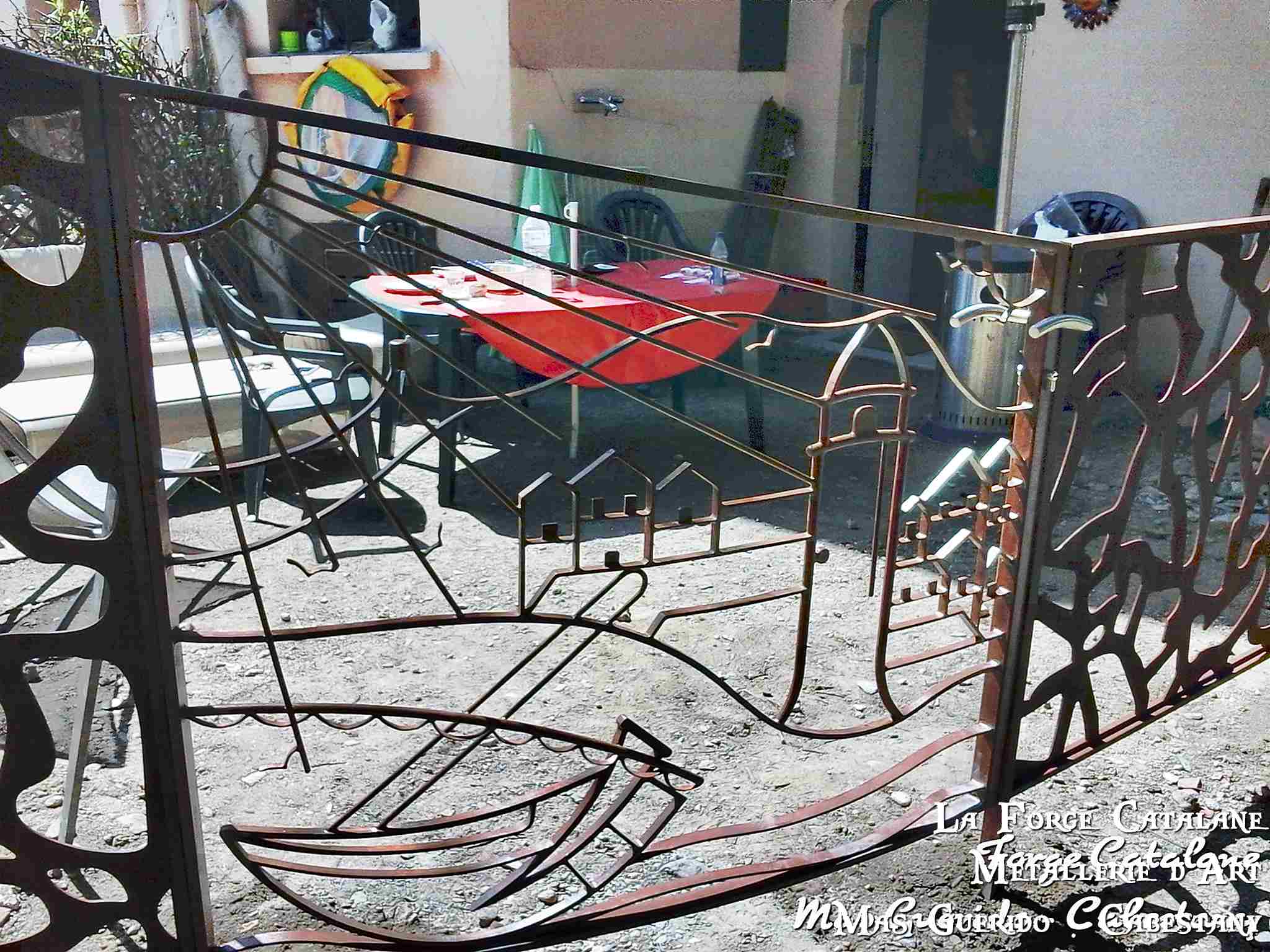 cloture collioure decoupe laser forge catalane 2.jpg